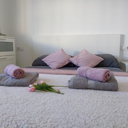Apartamento Paradise Solo Familias غانديا المظهر الخارجي الصورة