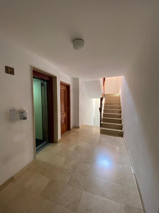 Apartamento Paradise Solo Familias غانديا المظهر الخارجي الصورة