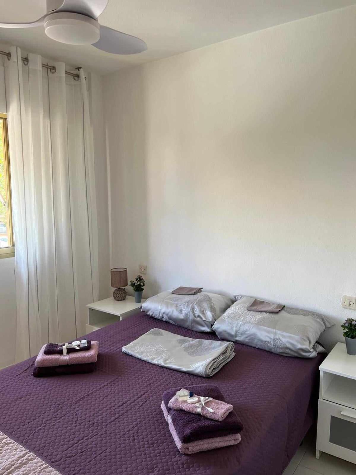 Apartamento Paradise Solo Familias غانديا المظهر الخارجي الصورة