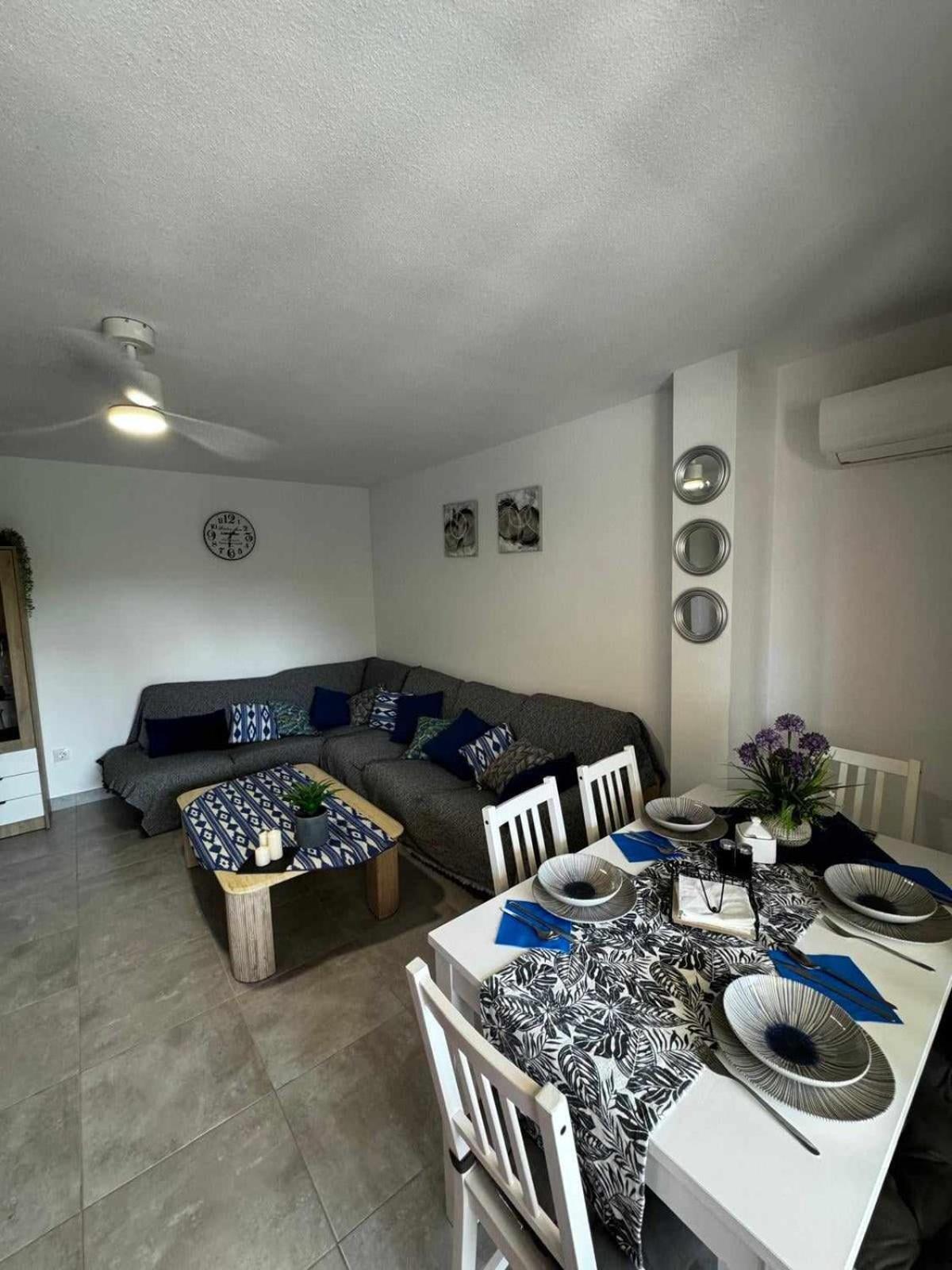 Apartamento Paradise Solo Familias غانديا المظهر الخارجي الصورة